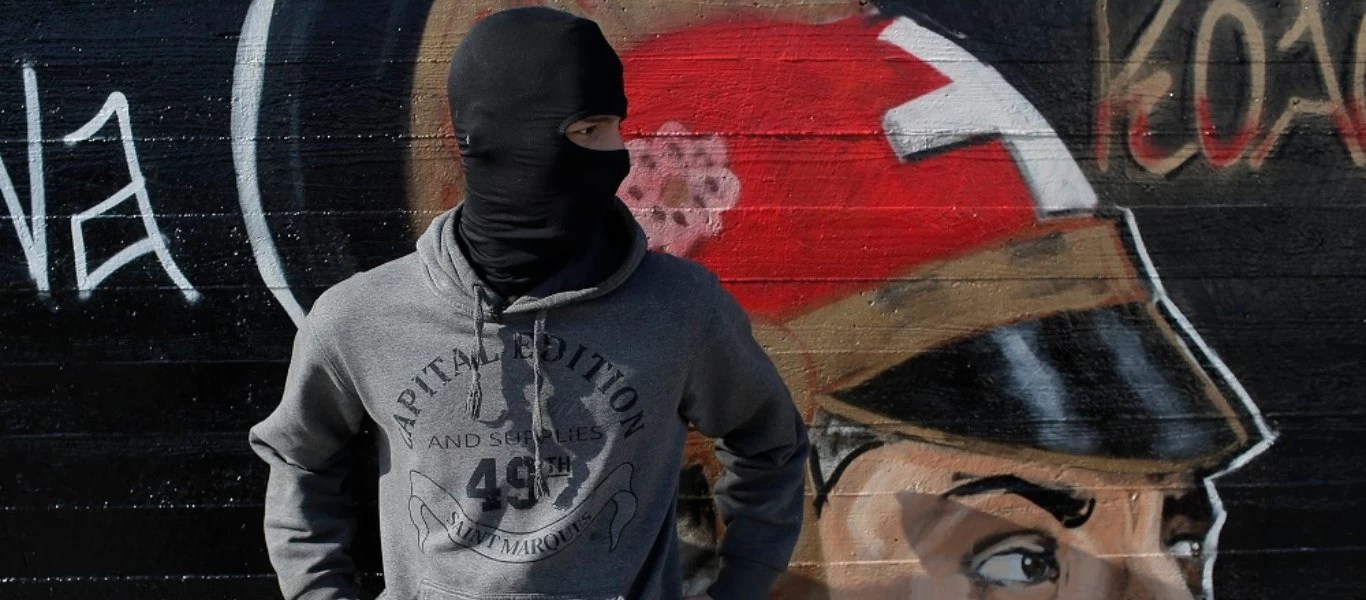 Δήμος Ελληνικού: Γκράφιτι προς τιμήν των ηρώων της Επανάστασης (φώτο - βίντεο)
